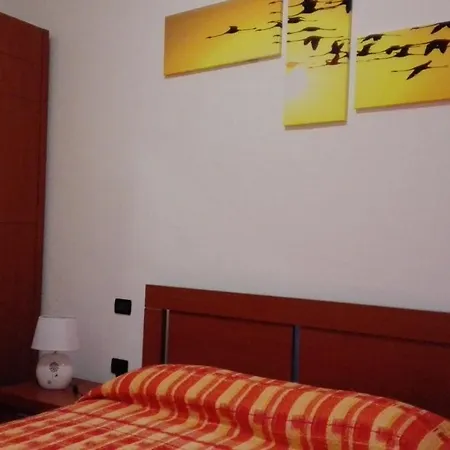Apartment Silence 2 *