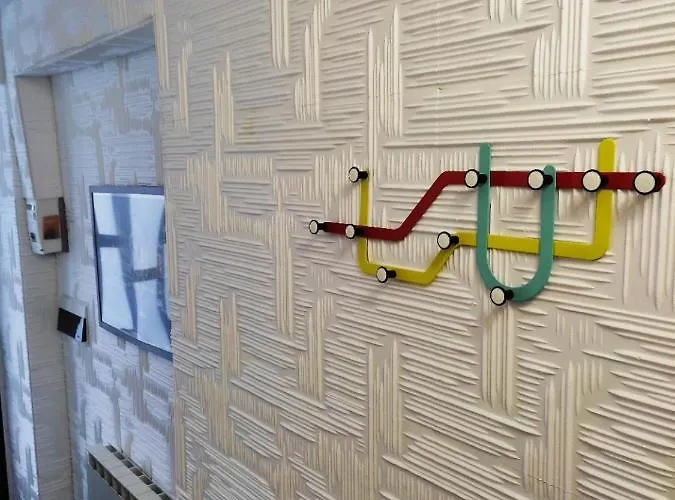 Apartment Silence 2 *